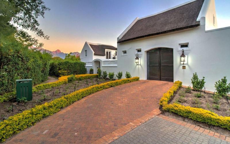 4 Bedroom Property for Sale in Stellenbosch Central Western Cape